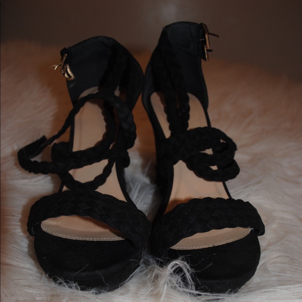 Black Wedges! Only worn twice! So comfortable!